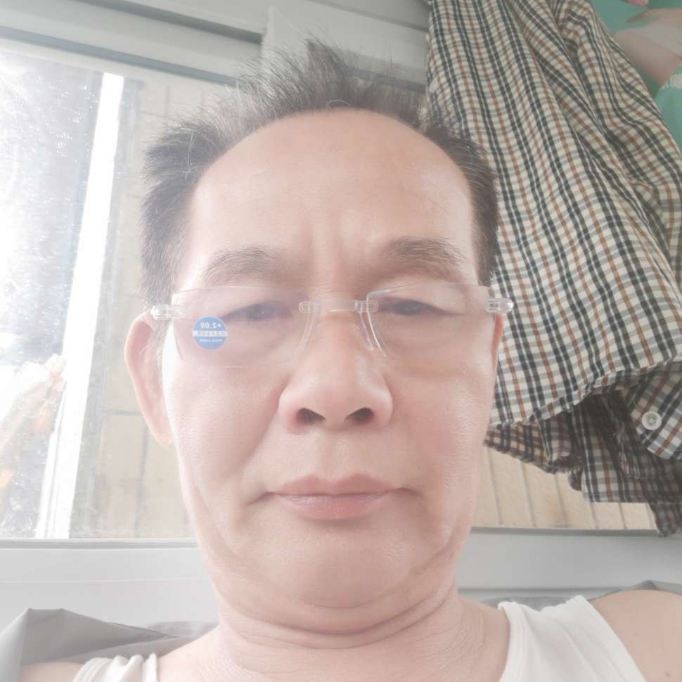 李文豹的照片