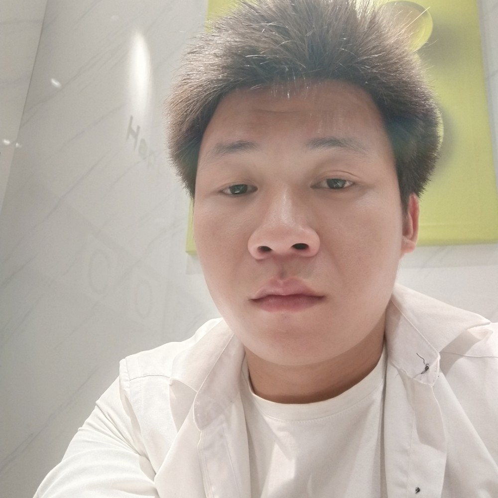 埋葬过去的忧伤。的照片