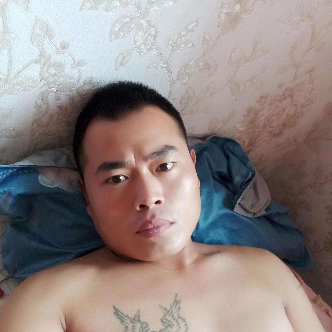 友来酒肉豺狼有枪的照片