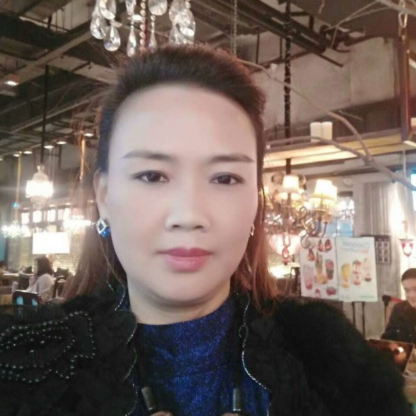 静善白雪的照片