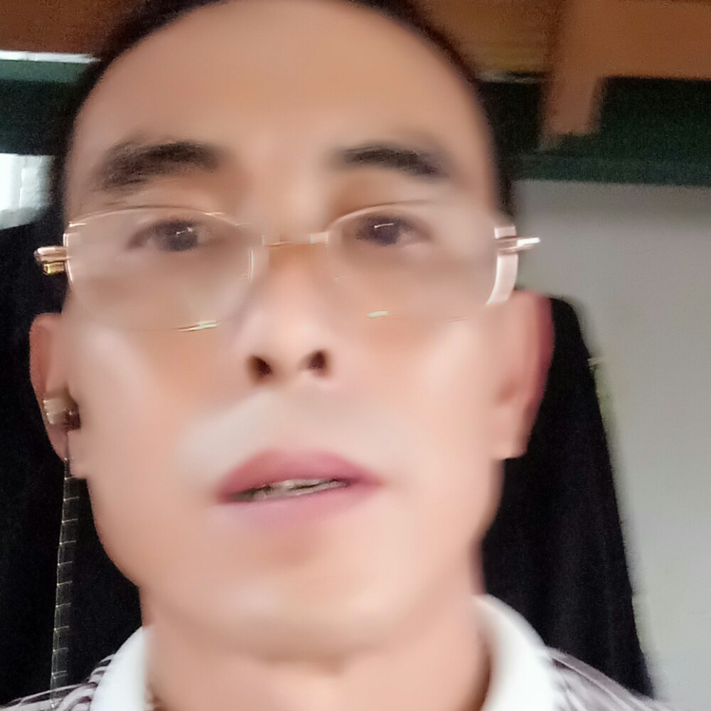 忧心苦恋雨的照片