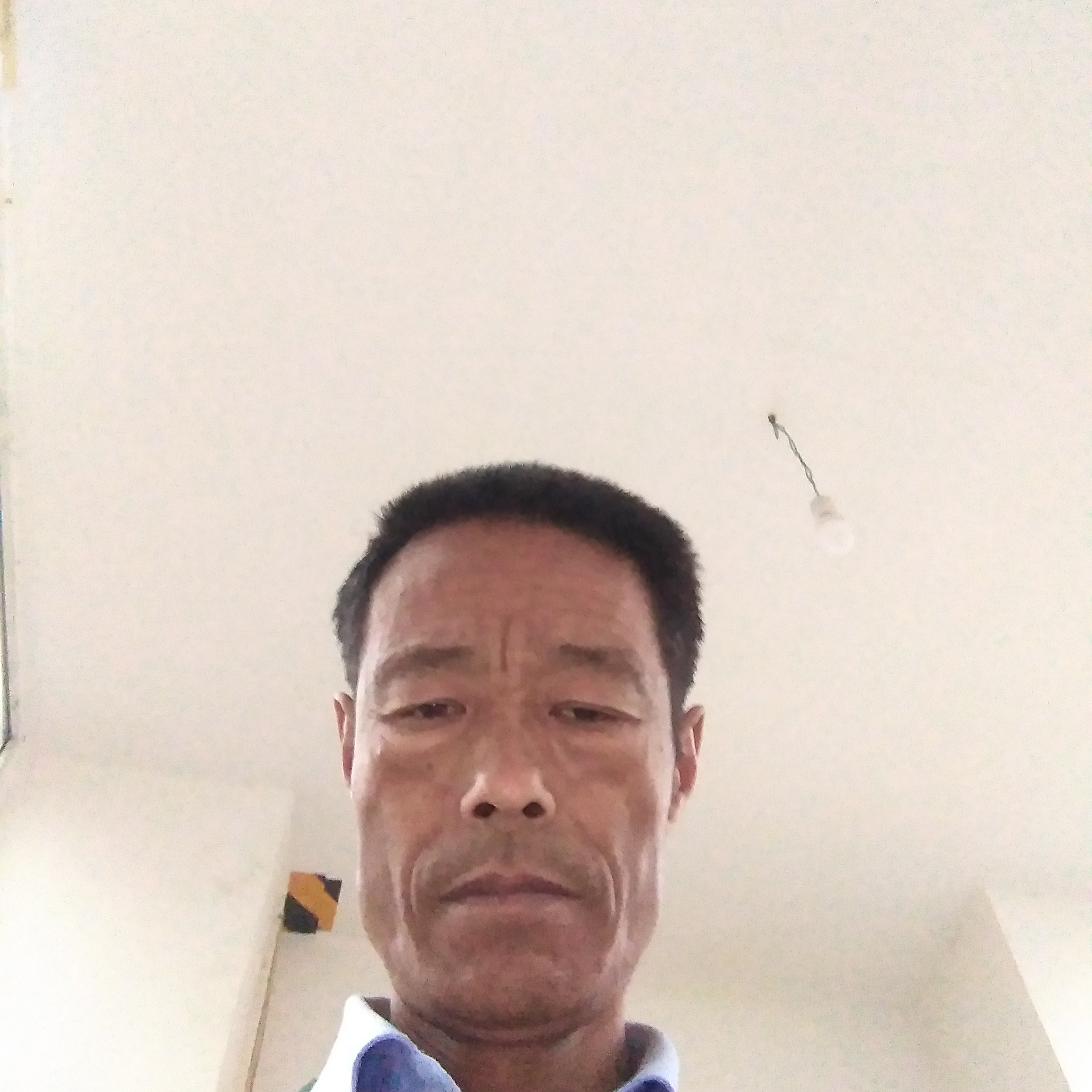 棒棒糖保卫受伤的照片