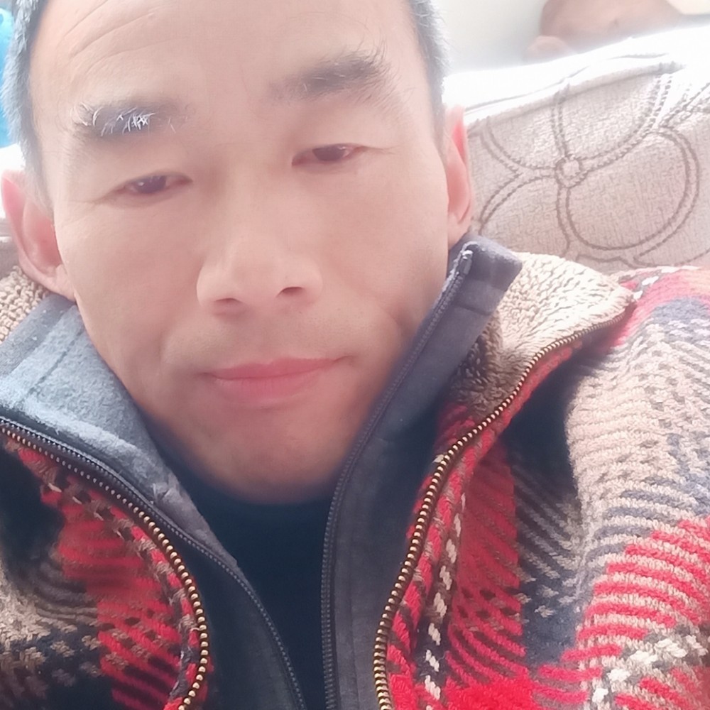 砖头阔达的照片