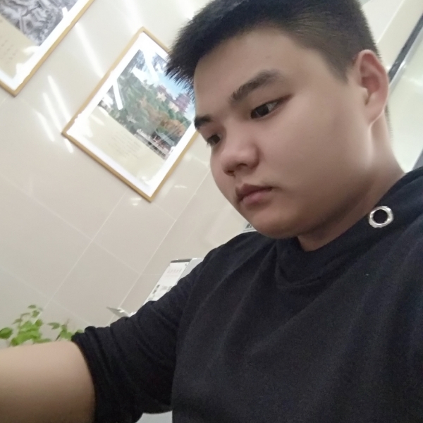 韋奧辶由的照片