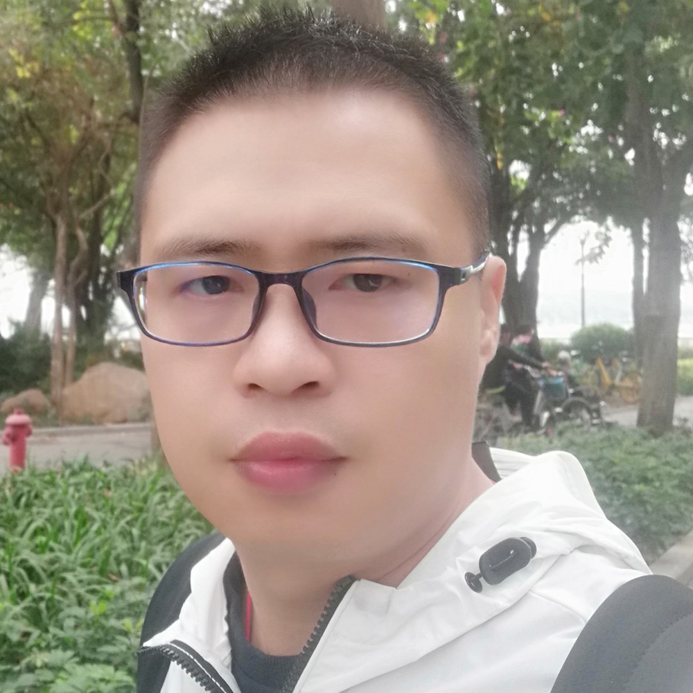 粤平凡是福的照片