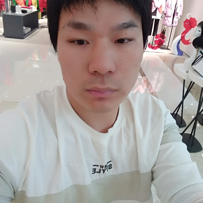 哈密瓜回首谁的照片