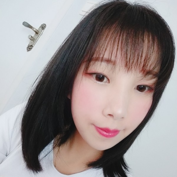 萍娃的照片