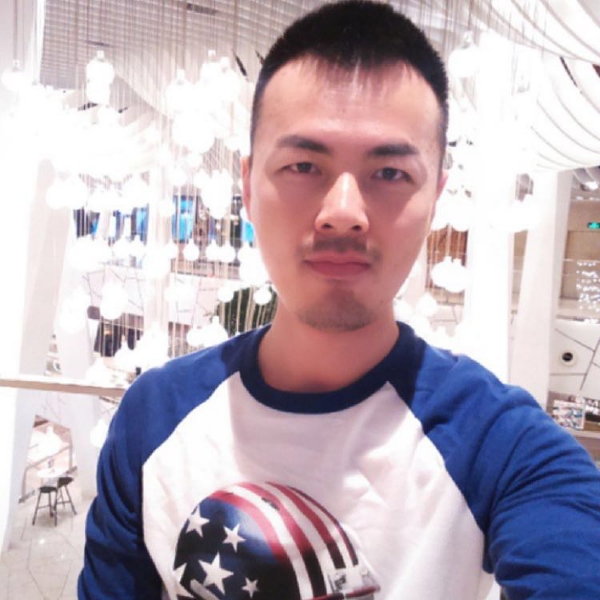 乐观浮波的照片