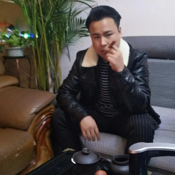 女的纹身诱惑的照片