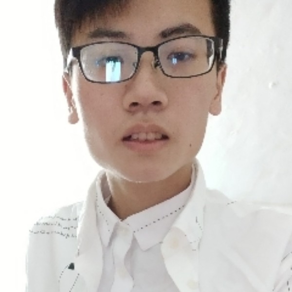 微笑相许想人陪的照片