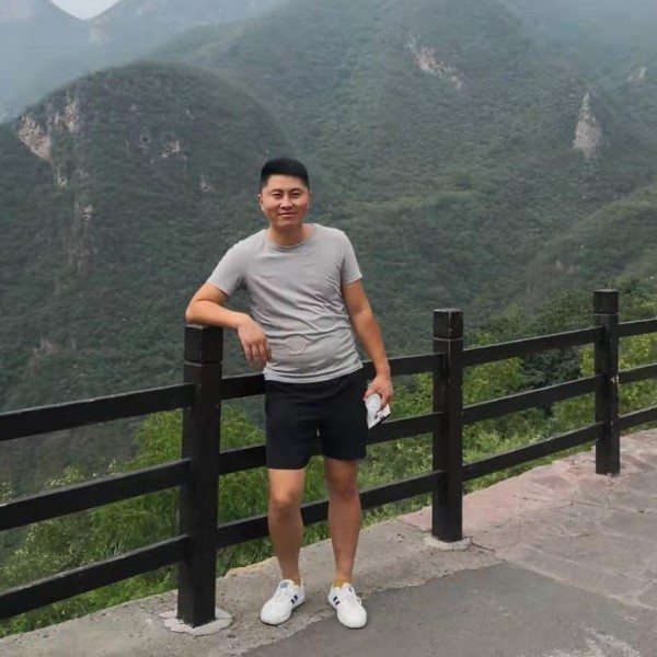 小丸子闻无限的照片