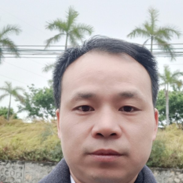 长情笑清曲的照片
