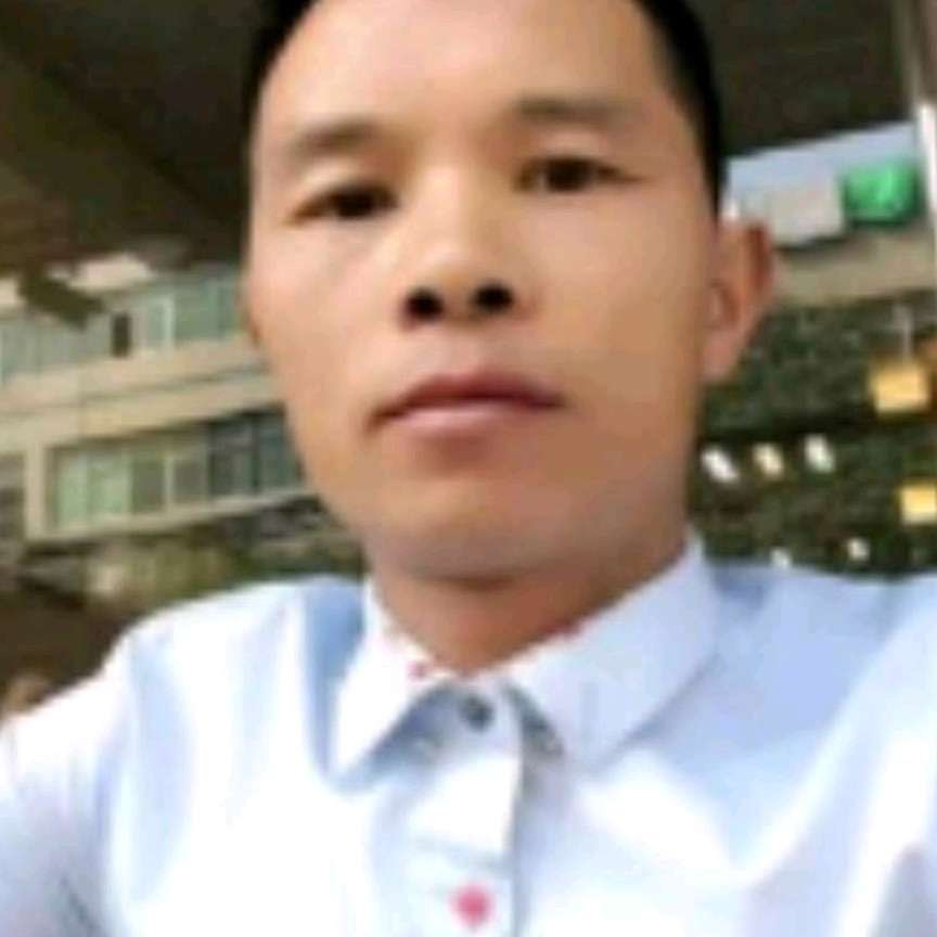 淡定踢白开水的照片