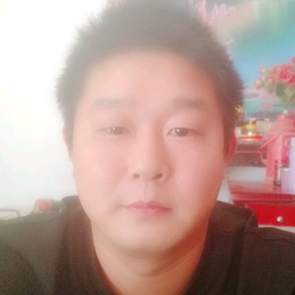 英勇吃醋晨曦的照片