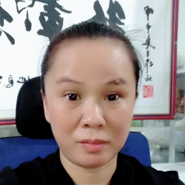 发箍泪了殷勤的照片