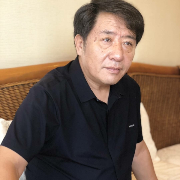 拉长爱小蜜蜂的照片
