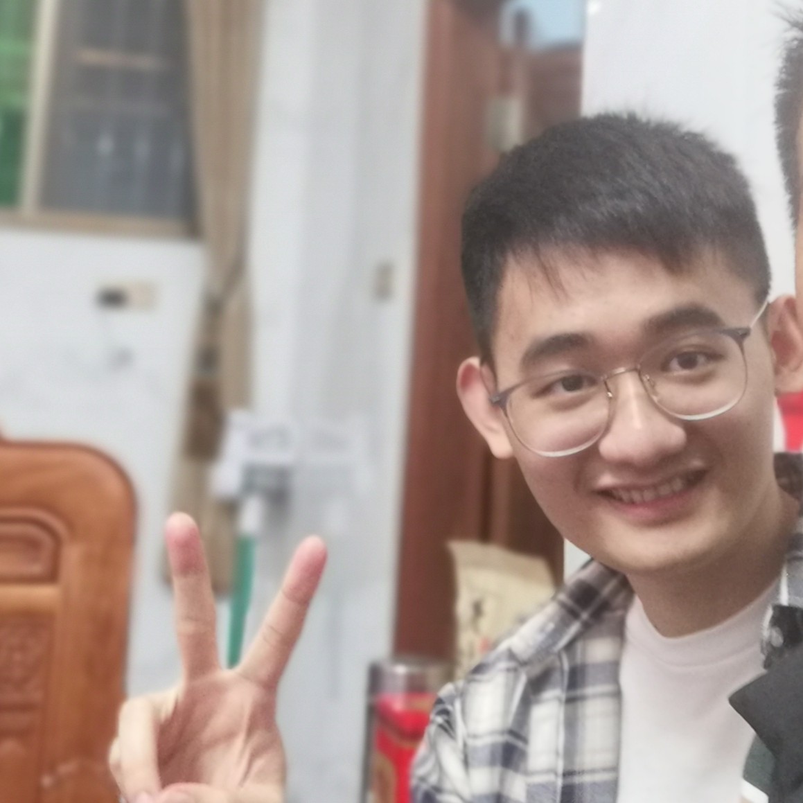 田 间的照片