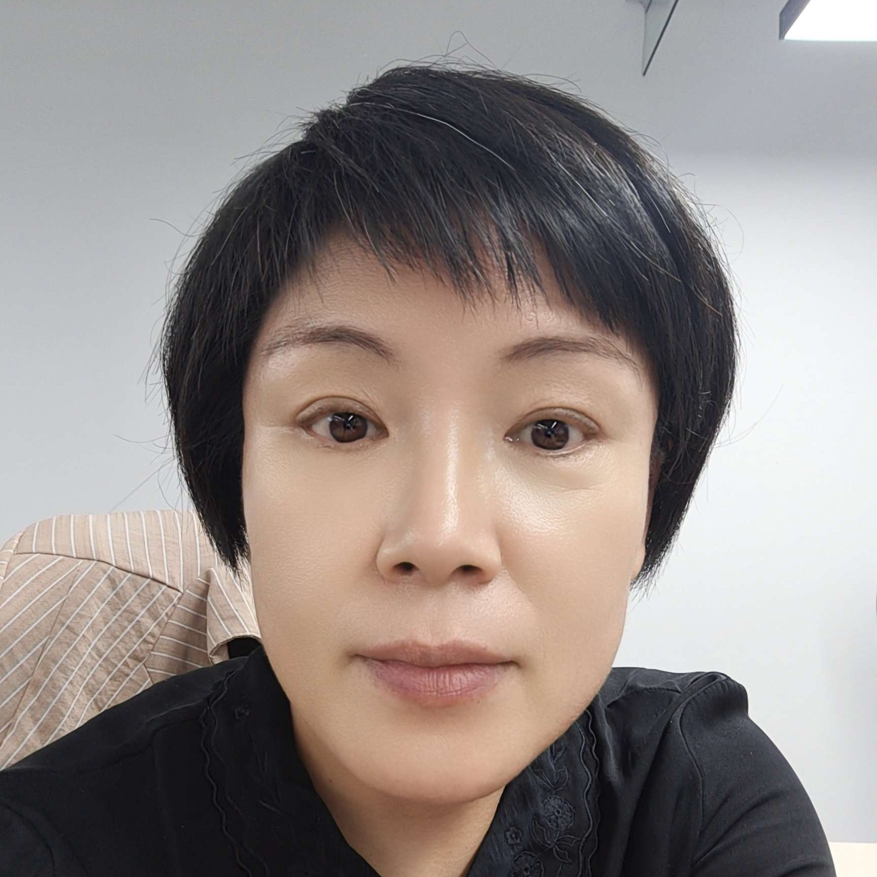 萍水相逢 在雨后的照片