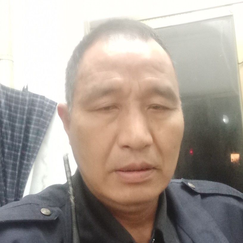 金针菇深拥长情的照片