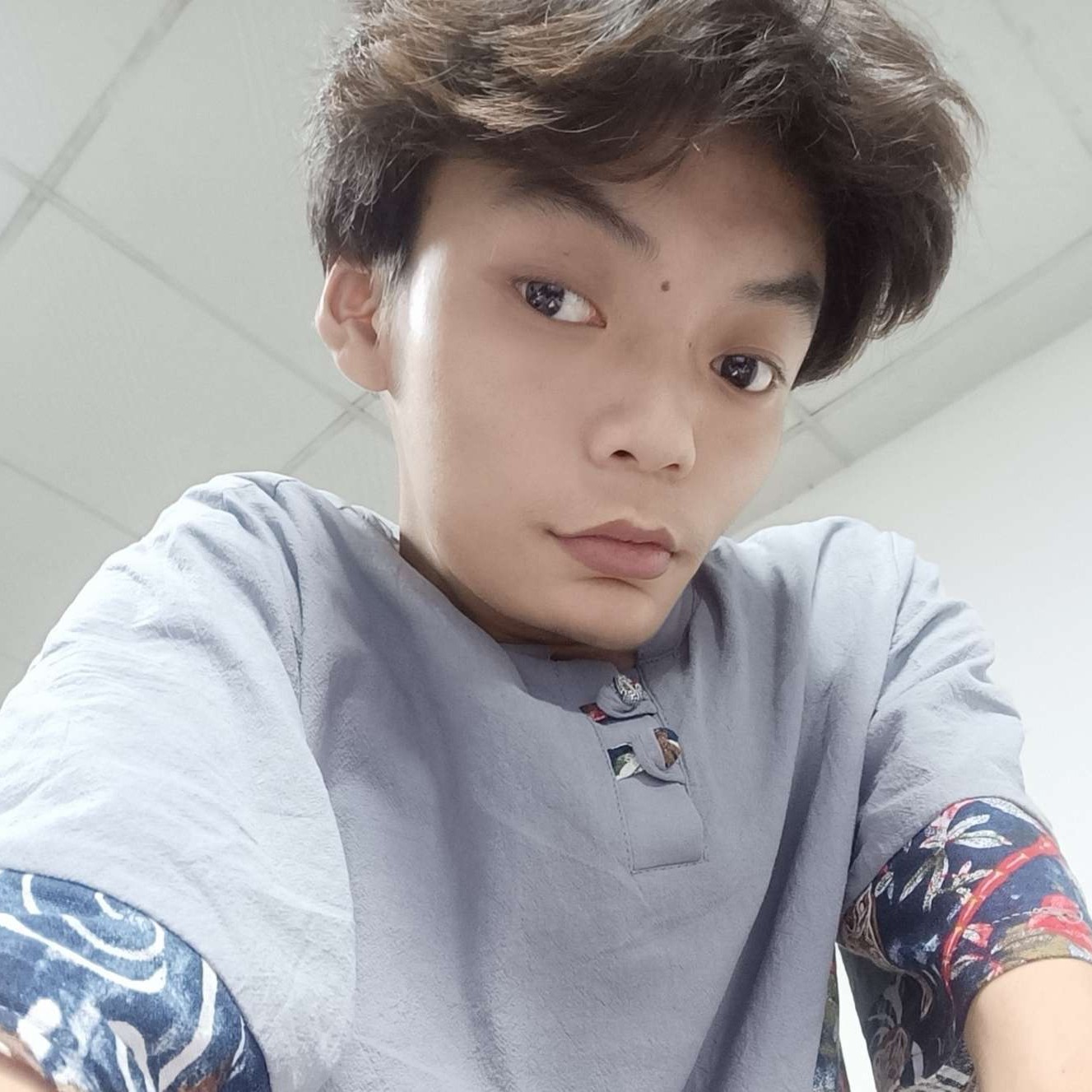 犹豫爱涟漪的照片