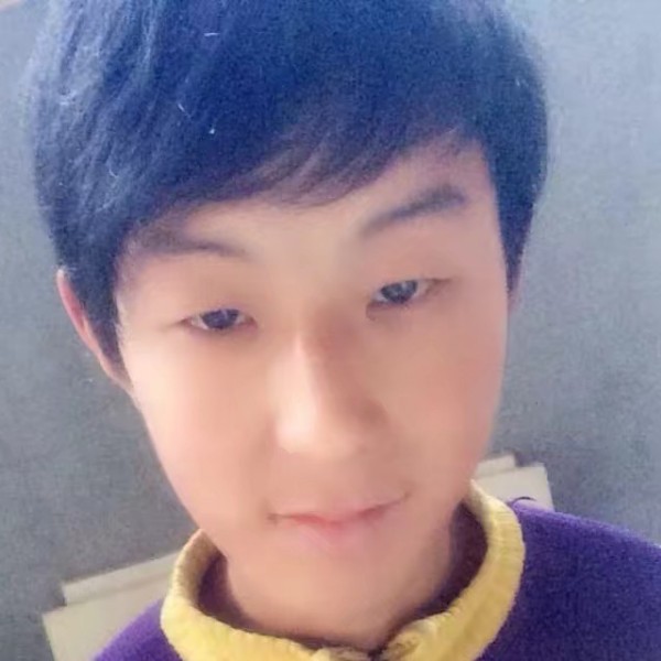 眼睛大笑沧澜的照片