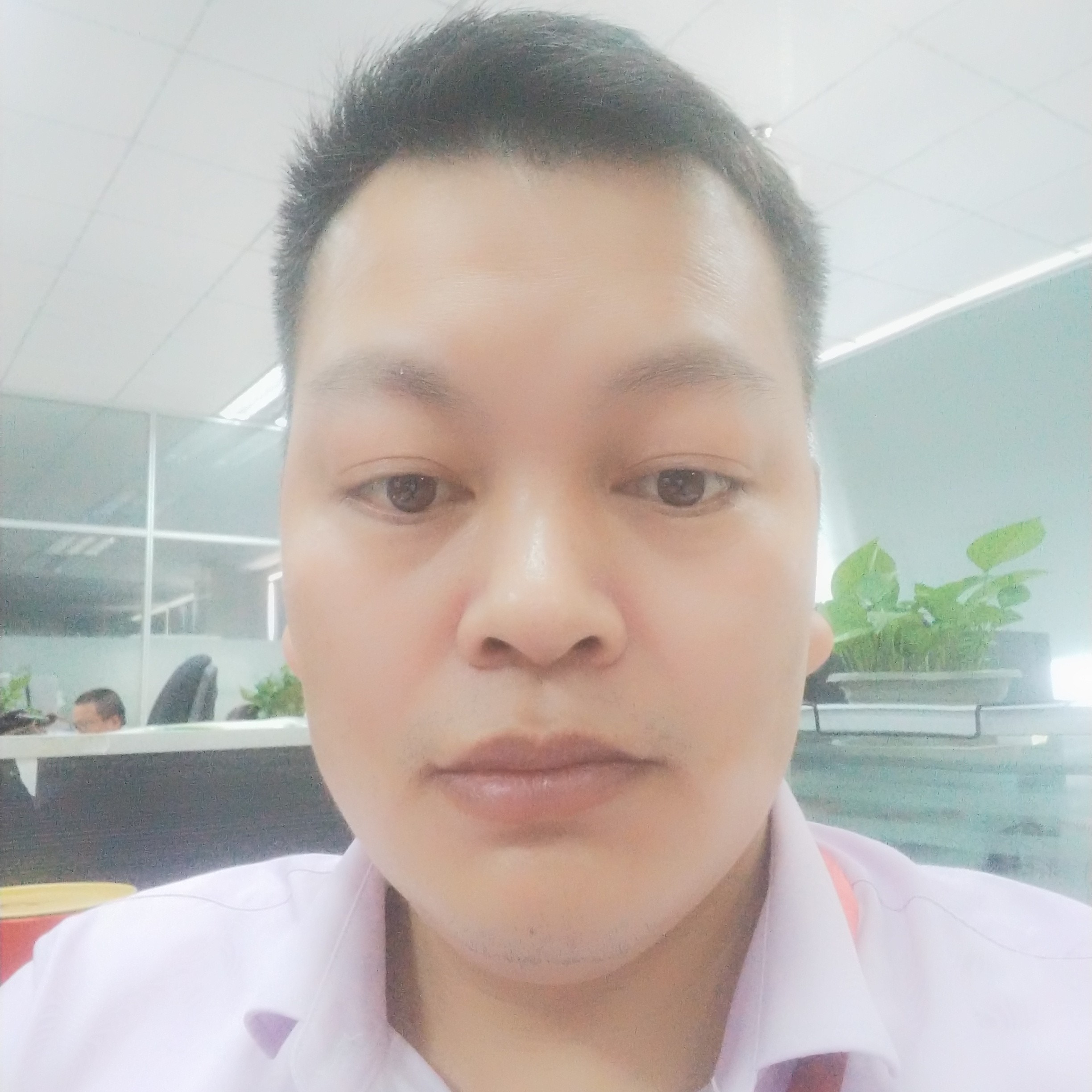 安防哥哥的照片