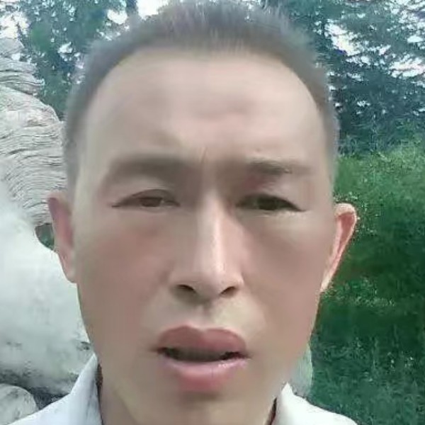 闪电小子的照片