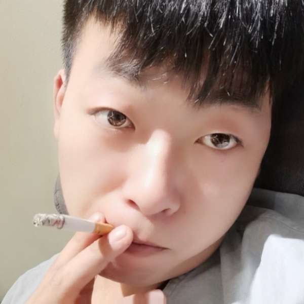 潇洒請碧影的照片
