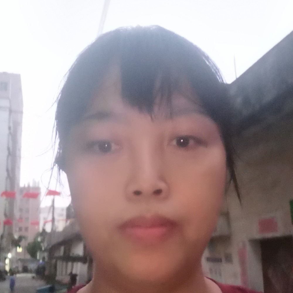 等待放弃音响的照片