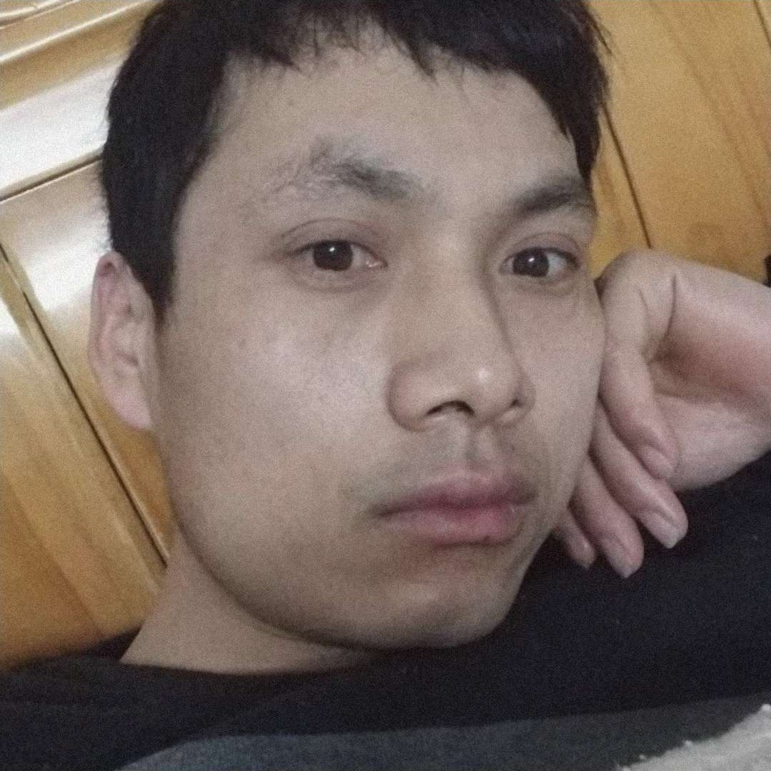 若溪向坚强的照片