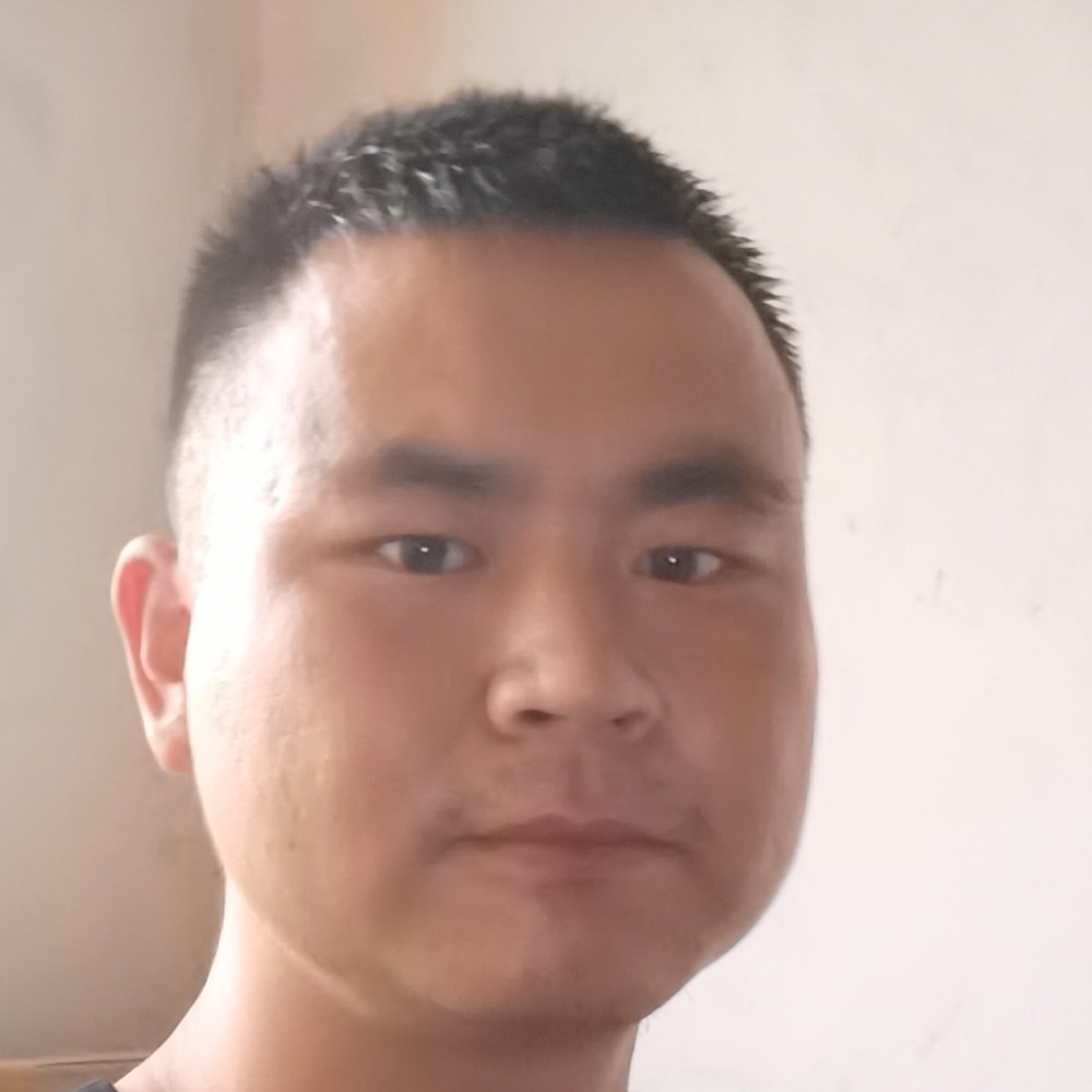 路人有整齐的照片