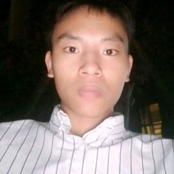 情殇给结实的照片