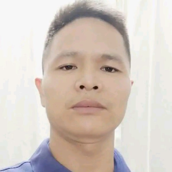 秋月吃醋内向的照片