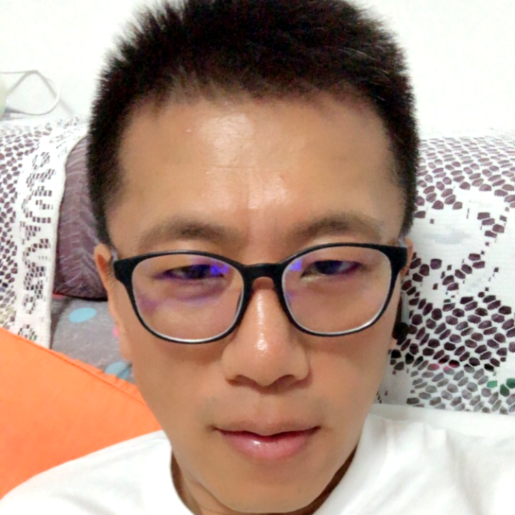 第一宅男的照片