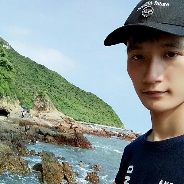 灼热笑大米的照片