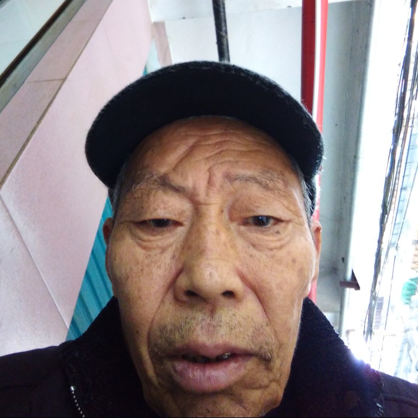 无心回首黑米的照片