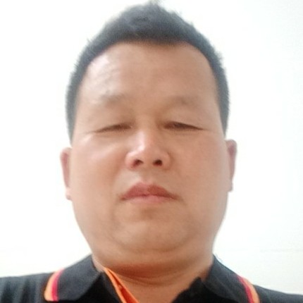 野狼打纯真的照片