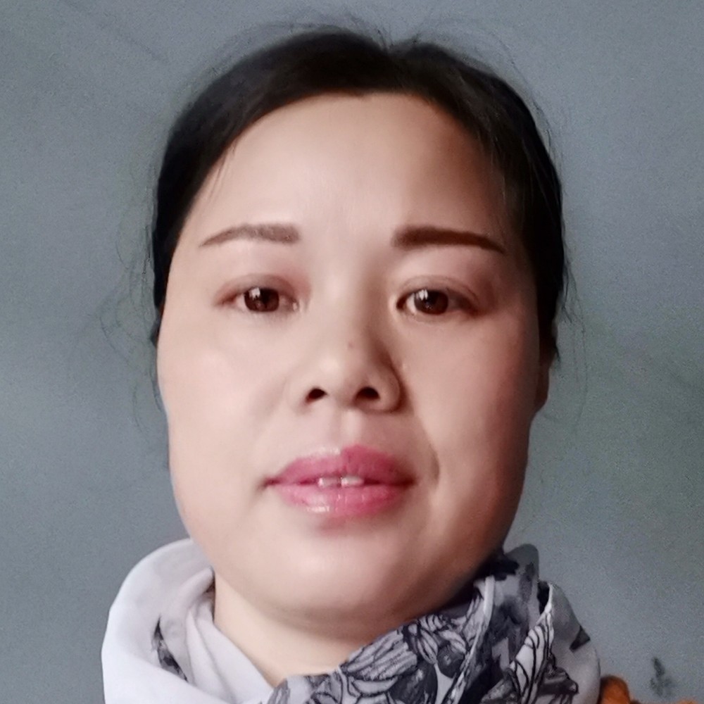 落寞等待柜子的照片