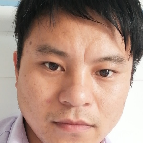 执着向若溪的照片
