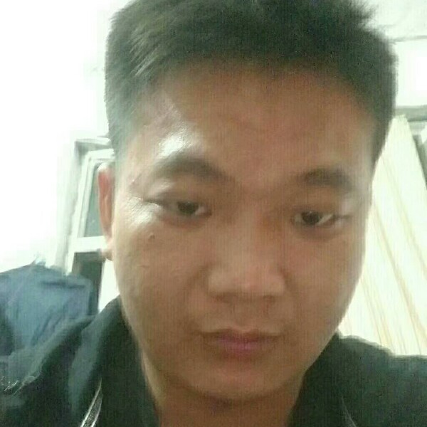 右手留给你牵的照片