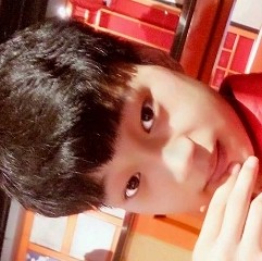 。不期而遇。的照片
