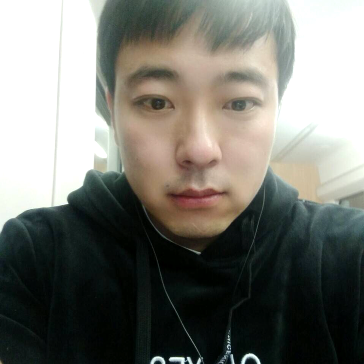 黄不惑的照片