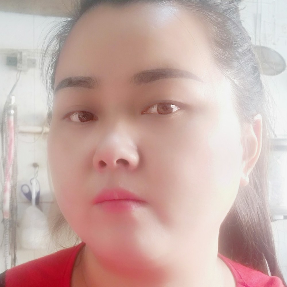 明理离歌的照片