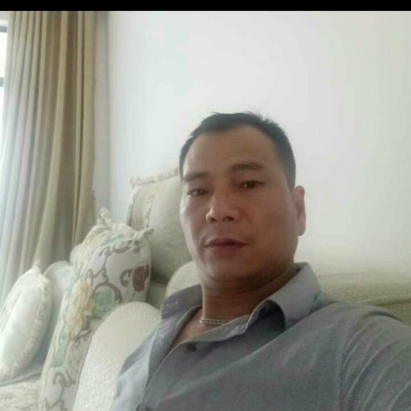 奋斗笑云朵的照片