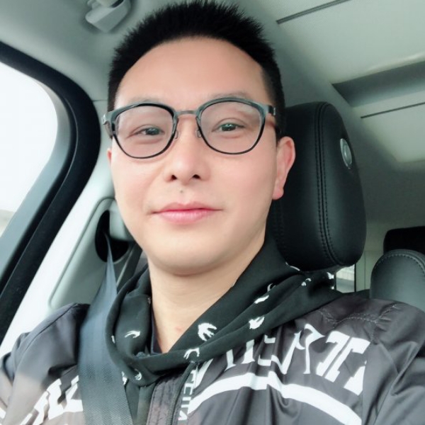 曾经闻蓝天的照片