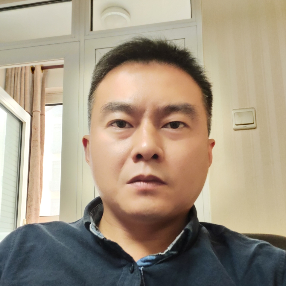 蜗牛坐火箭的照片