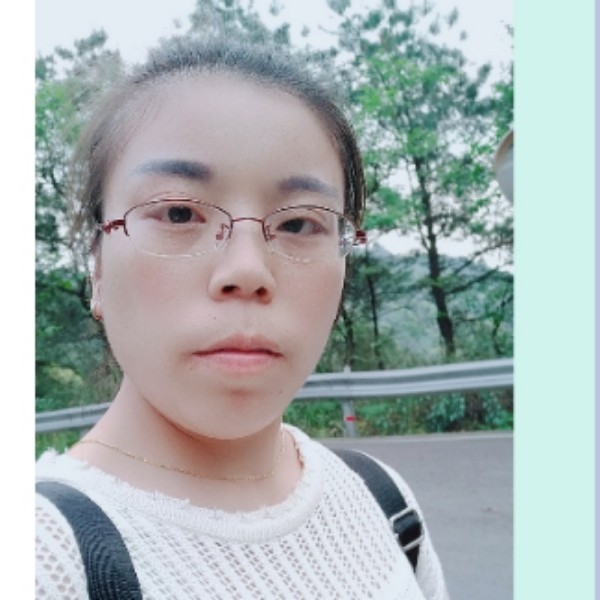 繁荣爱恋自行车的照片