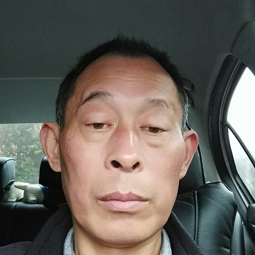 翅膀泪了诚心的照片