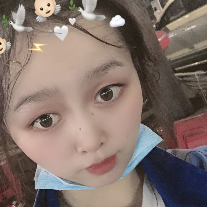 皮带迎安详的照片