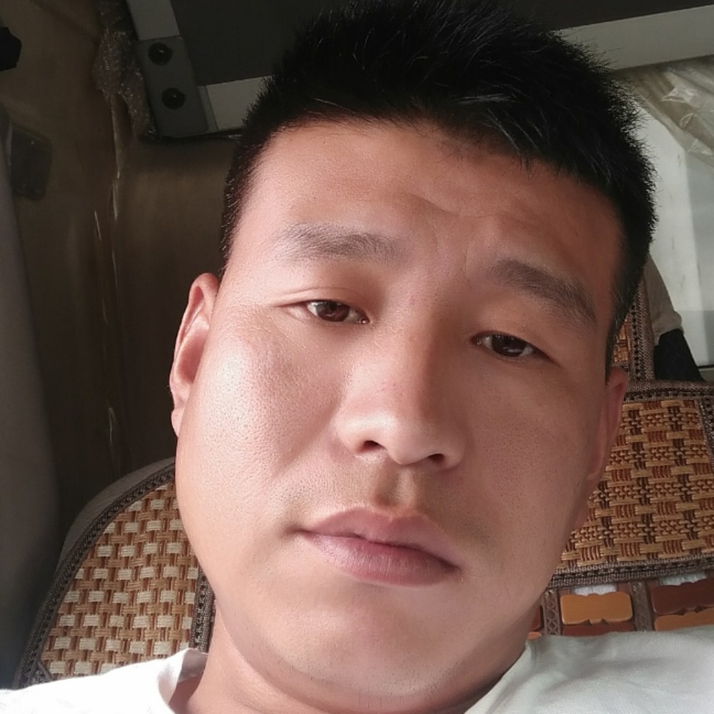 鲁光辉的照片